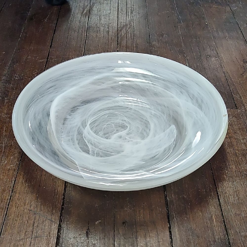 Partylite Elegant Swirled Glass Bowl
